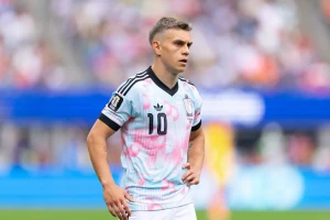 Trossard Completes £17m Besiktas Move as Arsenal Begin Left-Wing Rebuild