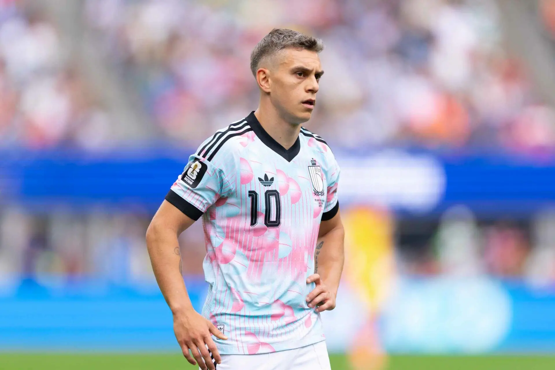 Trossard Completes £17m Besiktas Move as Arsenal Begin Left-Wing Rebuild