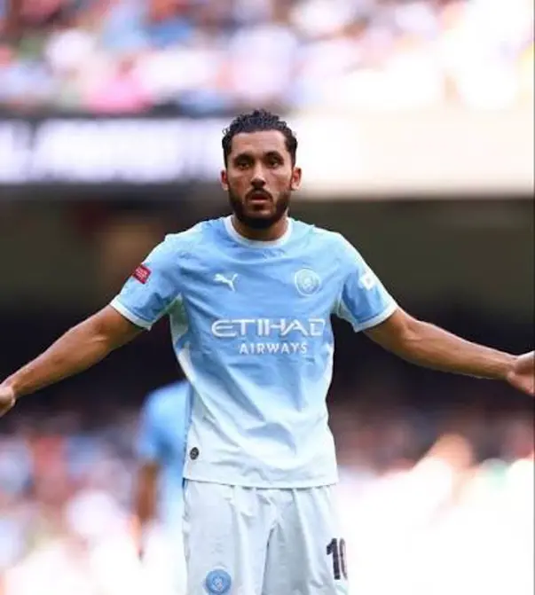 Early Friction and Stoppage-Time Salvation: City Edges Bournemouth 2–1 in Maresca’s League Debut