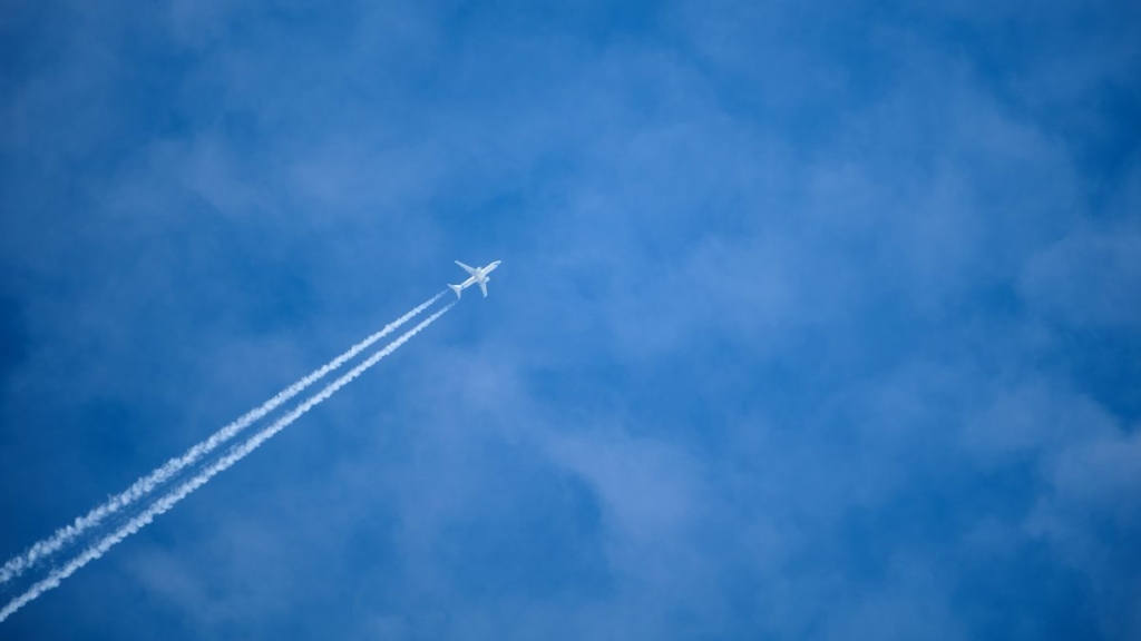 Best time to play Aviator: Ultimate Guide to Maximize Your Wins