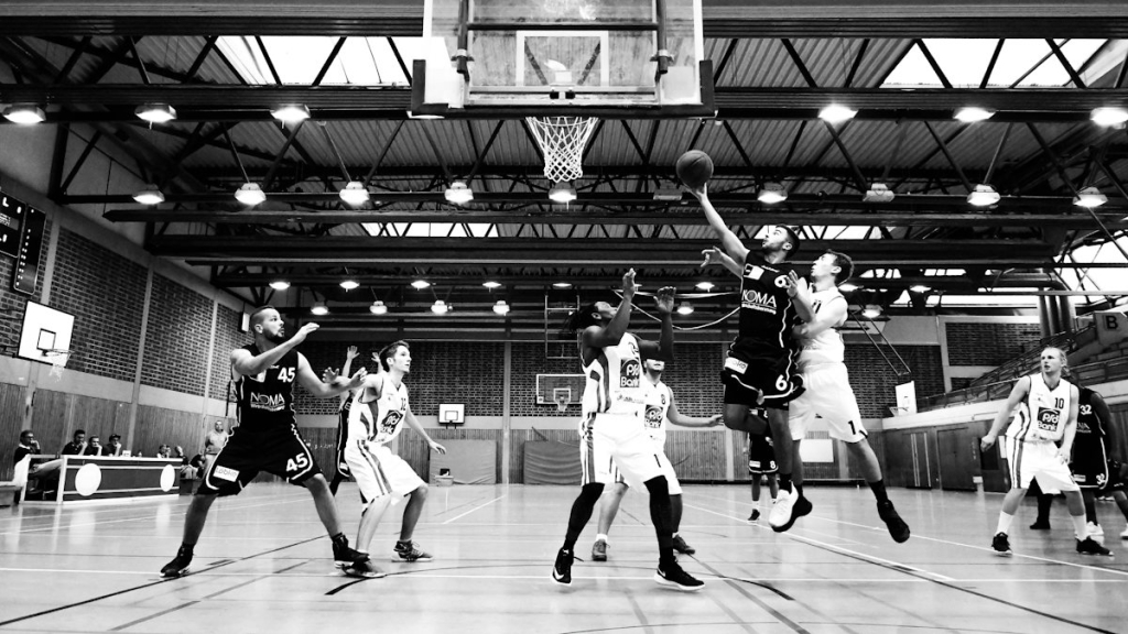 How to Bet on Basketball: Complete Guide for Beginners & Pros