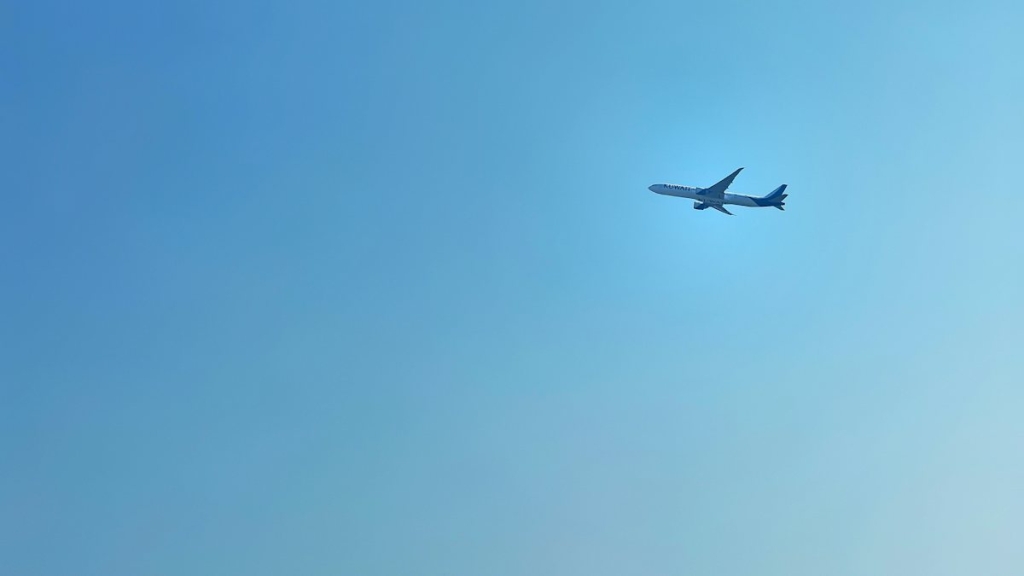 JetBet Aviator Game: Ultimate Guide to Rules, Strategy & Best Platform