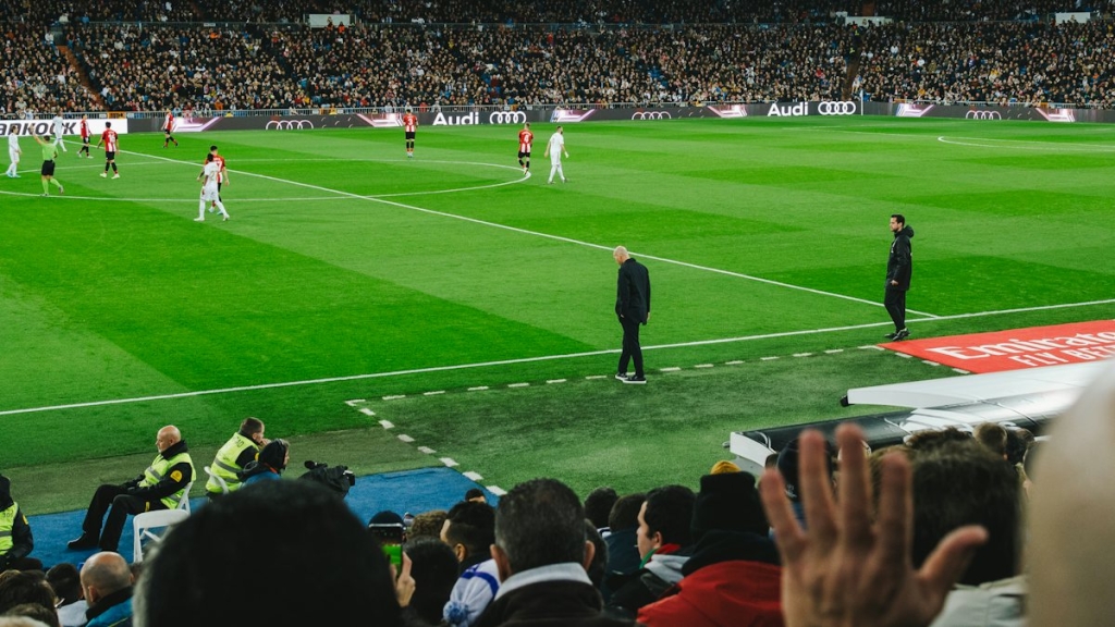 Real Madrid vs Barcelona Odds: Expert Betting Guide & Predictions