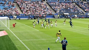 Opening Day Meltdown: Brighton Dismantle Lost Aston Villa 4–0 at the Amex