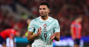 Portugal 2-1 Norway: Ramos Fires 10-Man Portugal Into Last Eight